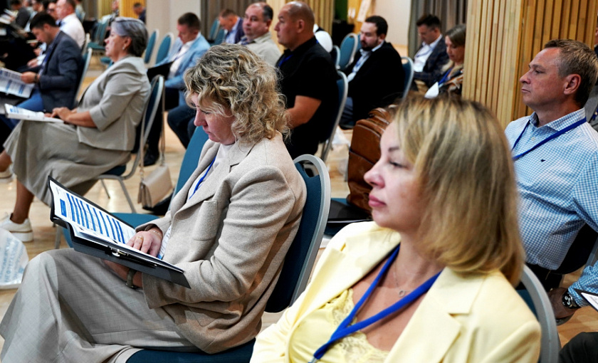 Итоги рабочего заседания первой рабочей сессии "Современные технологии строительства и эксплуатации скважин. Перспективные методы управления добычей и увеличения нефтеотдачи пластов"